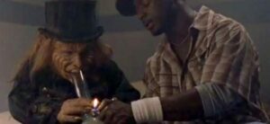 leprechaun-warwick-davis-smokes-up-in-tha-hood
