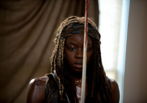 the-walking-dead-episode-608-michonne-gurira-935